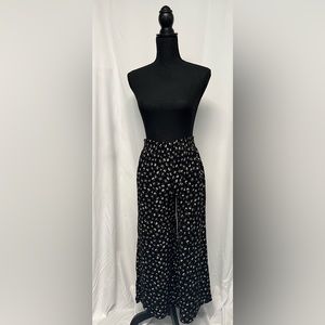 Mahina Hawai’i flowy cropped pants